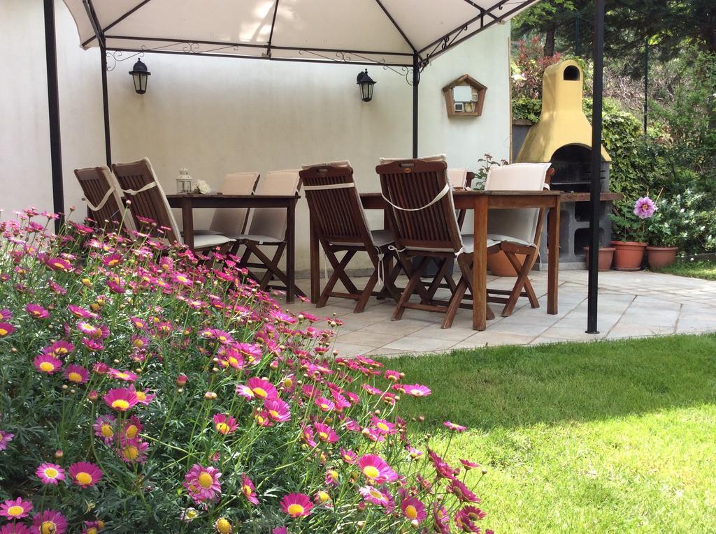 L'Acacia B&B Pietra Ligure Exterior photo